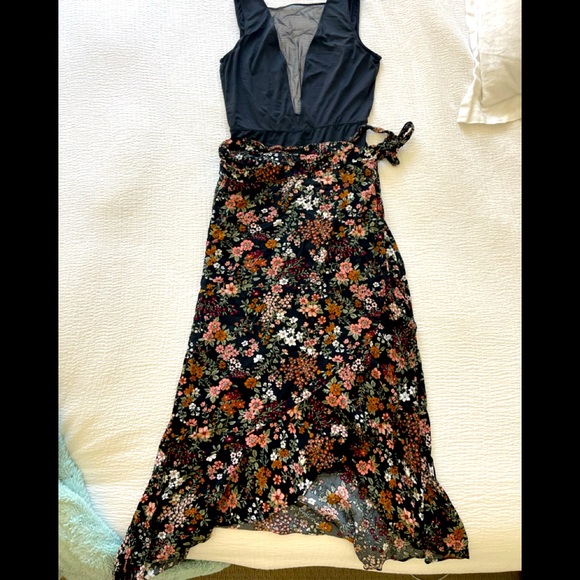 🖤Victorias Secret Black Bodysuit and Abercrombie & Fitch Skirt - Picture 3 of 6